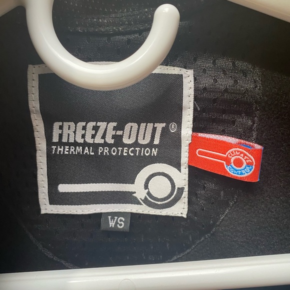 S Riding jacket. Freeze-Out Thermal Protection removable sleeves - Picture 10 of 10